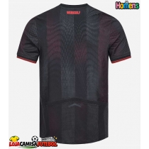 Camisa de Futebol Bayer Leverkusen Equipamento Principal 2025-26 Manga Curta